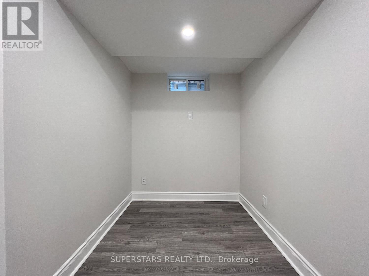 Bsmt - 17 Briarfield Avenue, East Gwillimbury, Ontario L9N 0P5 - Photo 9 - N12693914