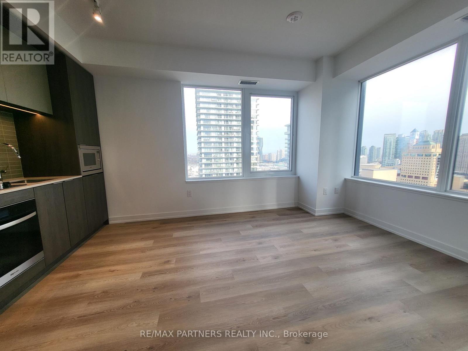 1704 - 395 Square One Drive, Mississauga, Ontario  L5B 0P6 - Photo 8 - W12677448