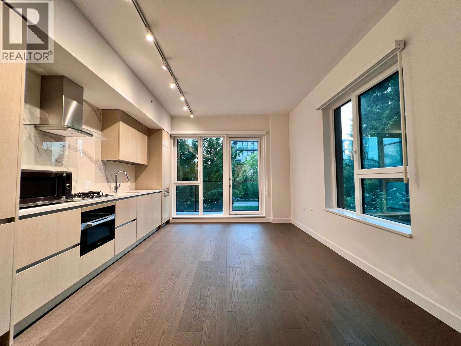 210 5168 Cambie Street, Vancouver, British Columbia  V5Z 0K7 - Photo 3 - R3046086