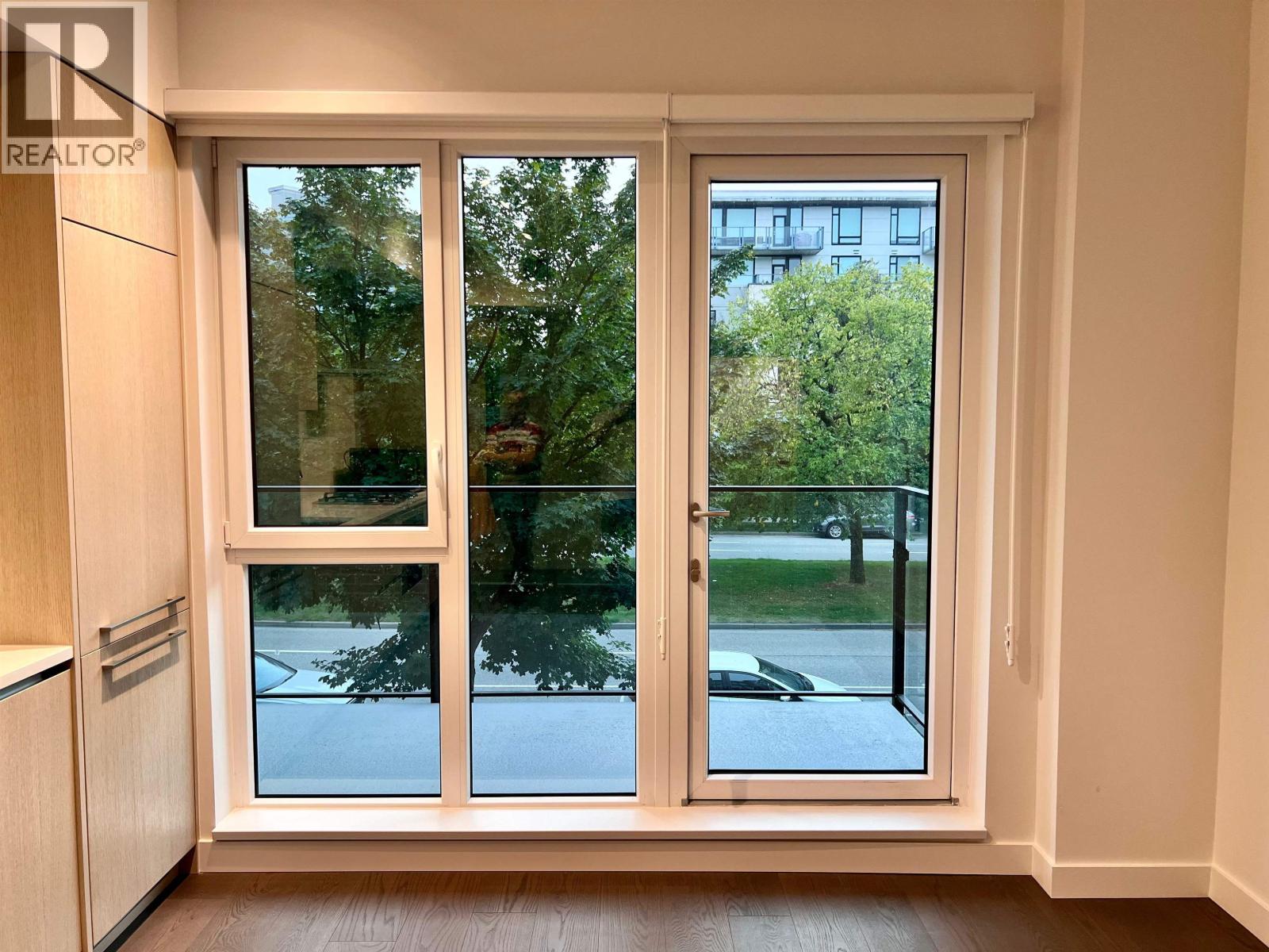 210 5168 Cambie Street, Vancouver, British Columbia  V5Z 0K7 - Photo 5 - R3046086