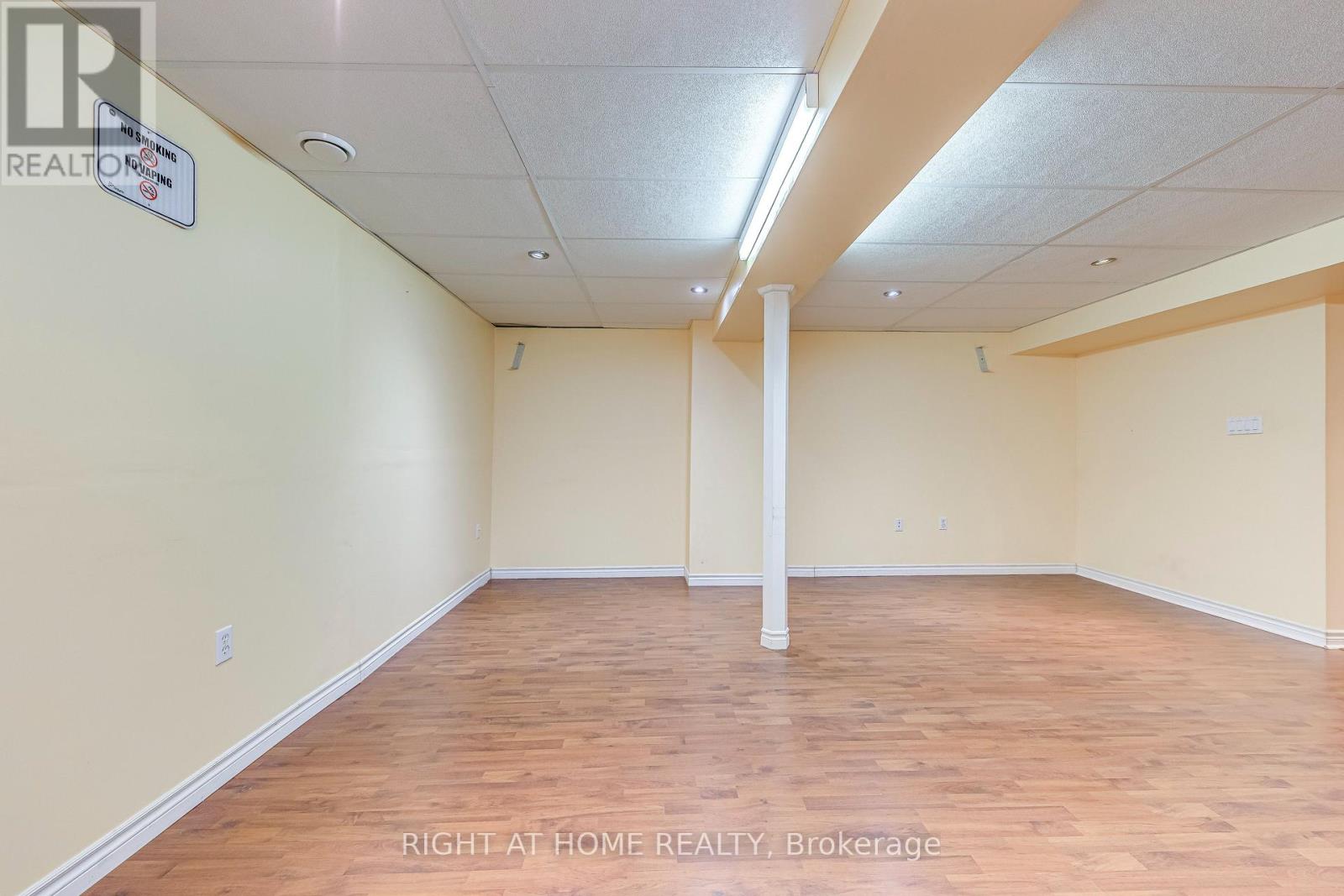 1348 Weir Chase, Mississauga, Ontario  L5V 2W9 - Photo 32 - W12693908