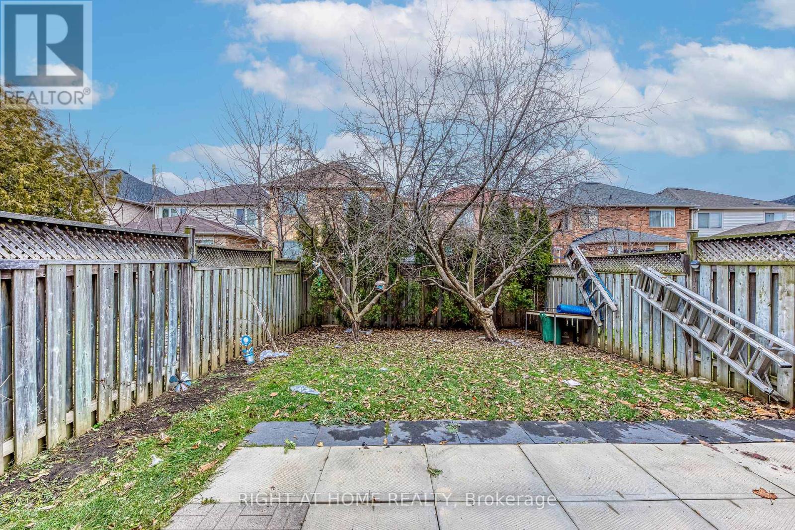 1348 Weir Chase, Mississauga, Ontario  L5V 2W9 - Photo 34 - W12693908