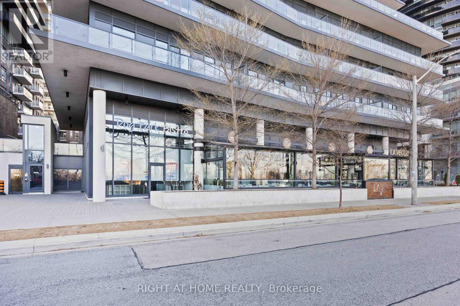 2205 - 90 Park Lawn Road, Toronto (Mimico), Ontario  M8Y 0B6 - Photo 44 - W12693912