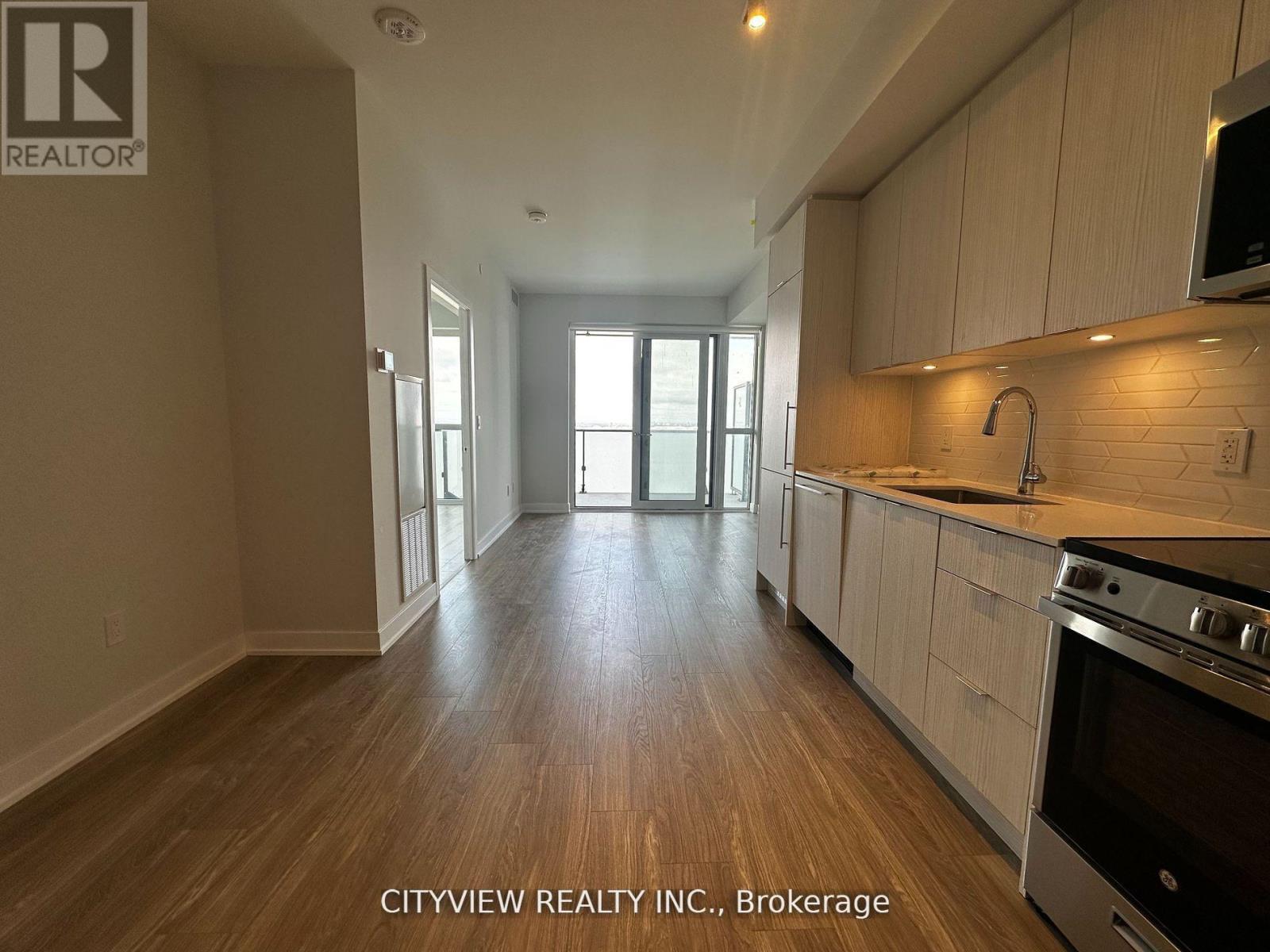 1809 - 430 Square One Drive, Mississauga, Ontario  L5B 0L6 - Photo 3 - W12693918