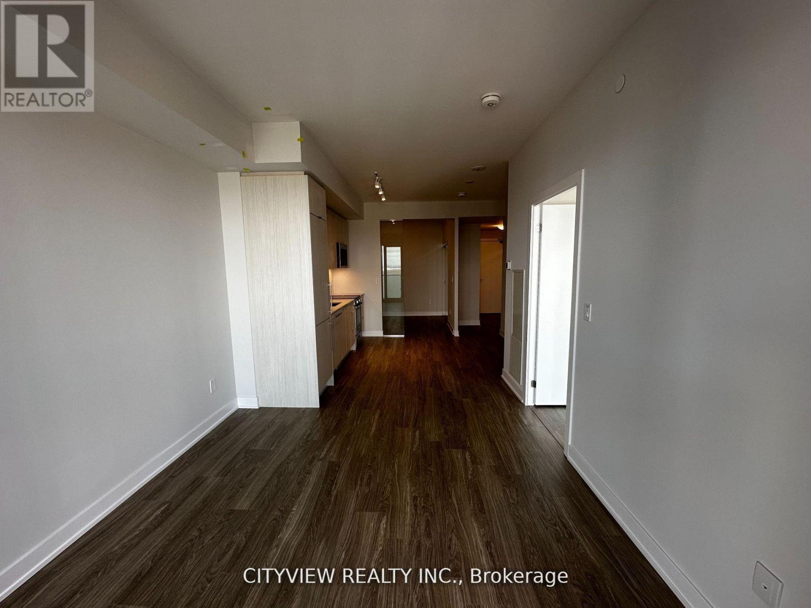 1809 - 430 Square One Drive, Mississauga, Ontario  L5B 0L6 - Photo 4 - W12693918
