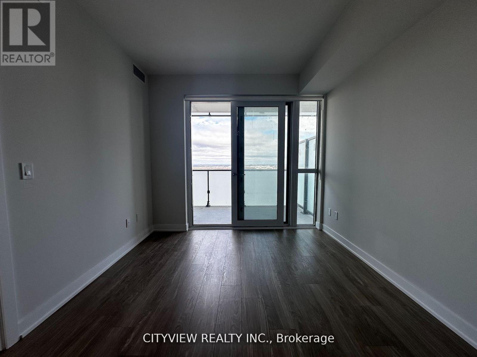 1809 - 430 Square One Drive, Mississauga, Ontario  L5B 0L6 - Photo 5 - W12693918