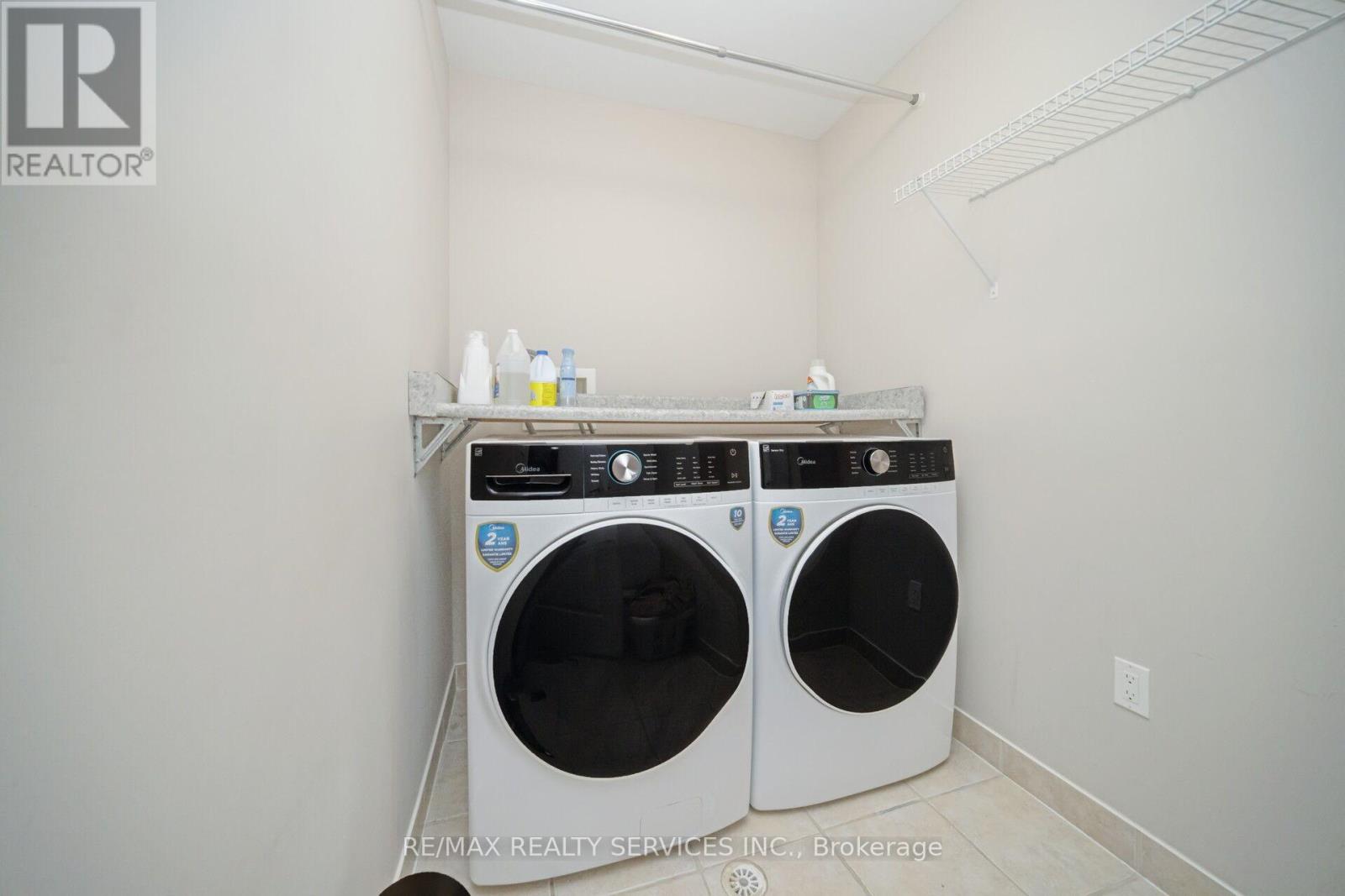 472 Tonelli Lane, Milton (Ha Harrison), Ontario  L9T 0N5 - Photo 28 - W12693920