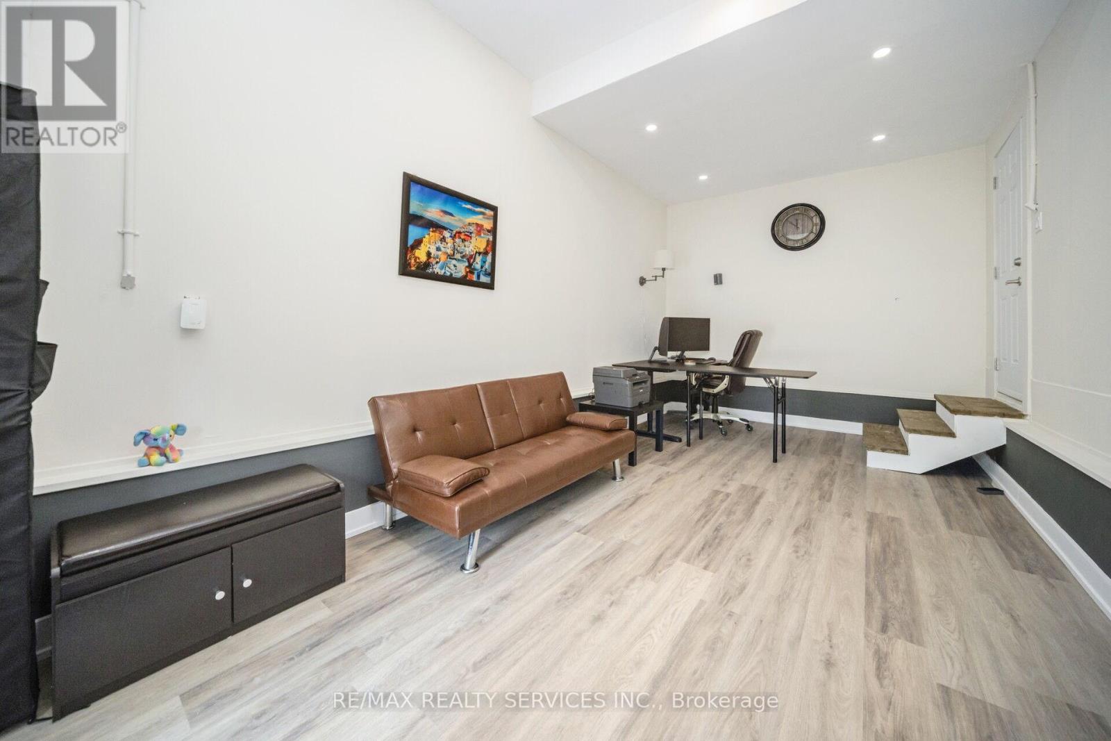 472 Tonelli Lane, Milton (Ha Harrison), Ontario  L9T 0N5 - Photo 33 - W12693920