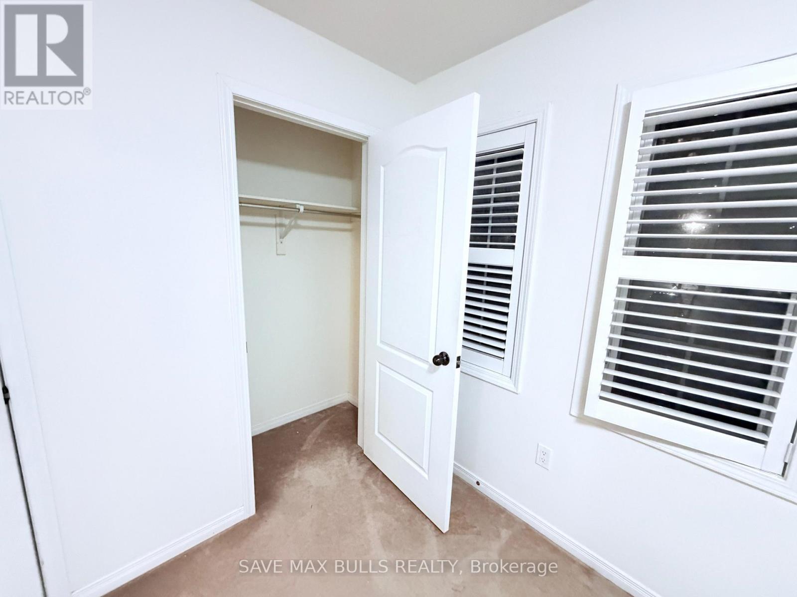 37 Magpie Way, Whitby, Ontario  L1N 0K7 - Photo 18 - E12679026