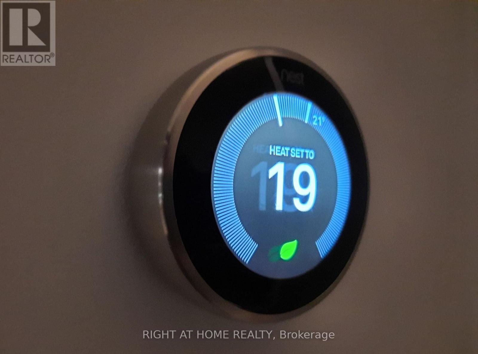 4110 - 17 Bathurst Street E, Toronto, Ontario  M6A 2E1 - Photo 14 - C12693940