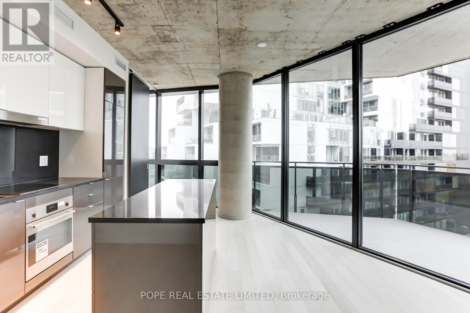 811 - 21 Lawren Harris Square, Toronto, Ontario  M5A 1H7 - Photo 8 - C12693944