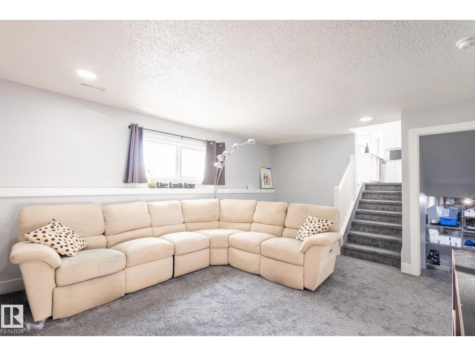 8515 24 Av Nw, Edmonton, Alberta  T6K 2W3 - Photo 18 - E4469945