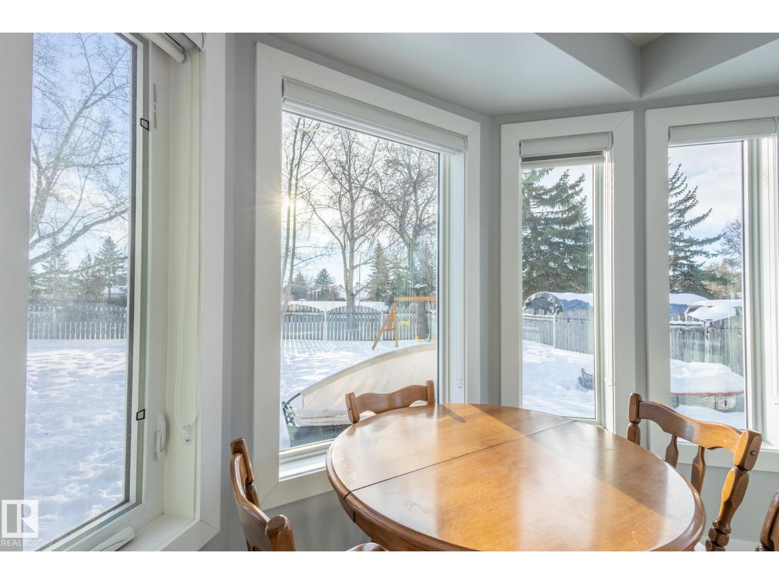 8515 24 Av Nw, Edmonton, Alberta  T6K 2W3 - Photo 6 - E4469945