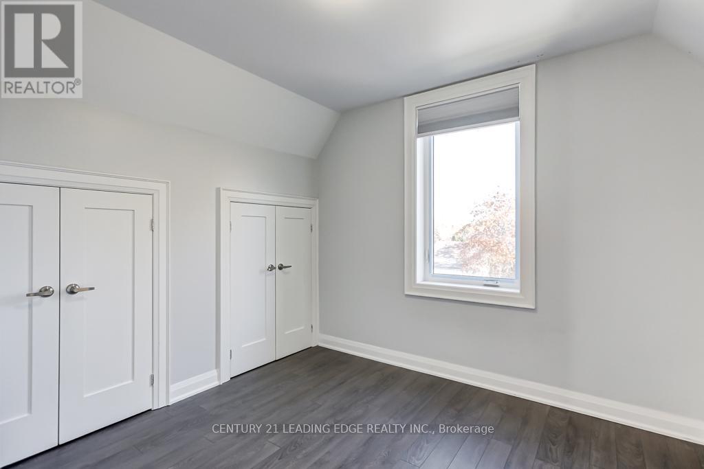 3rd Floor - 269 Leslie Street, Toronto, Ontario  M4M 3C8 - Photo 11 - E12693934