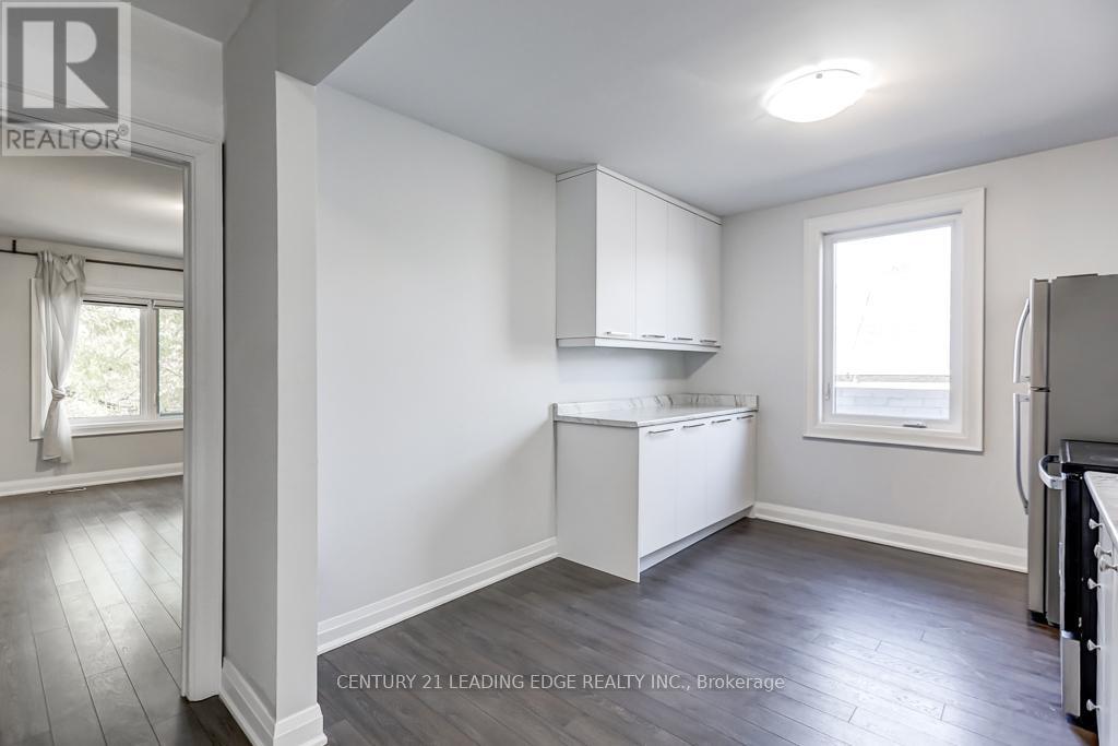 3rd Floor - 269 Leslie Street, Toronto, Ontario  M4M 3C8 - Photo 7 - E12693934