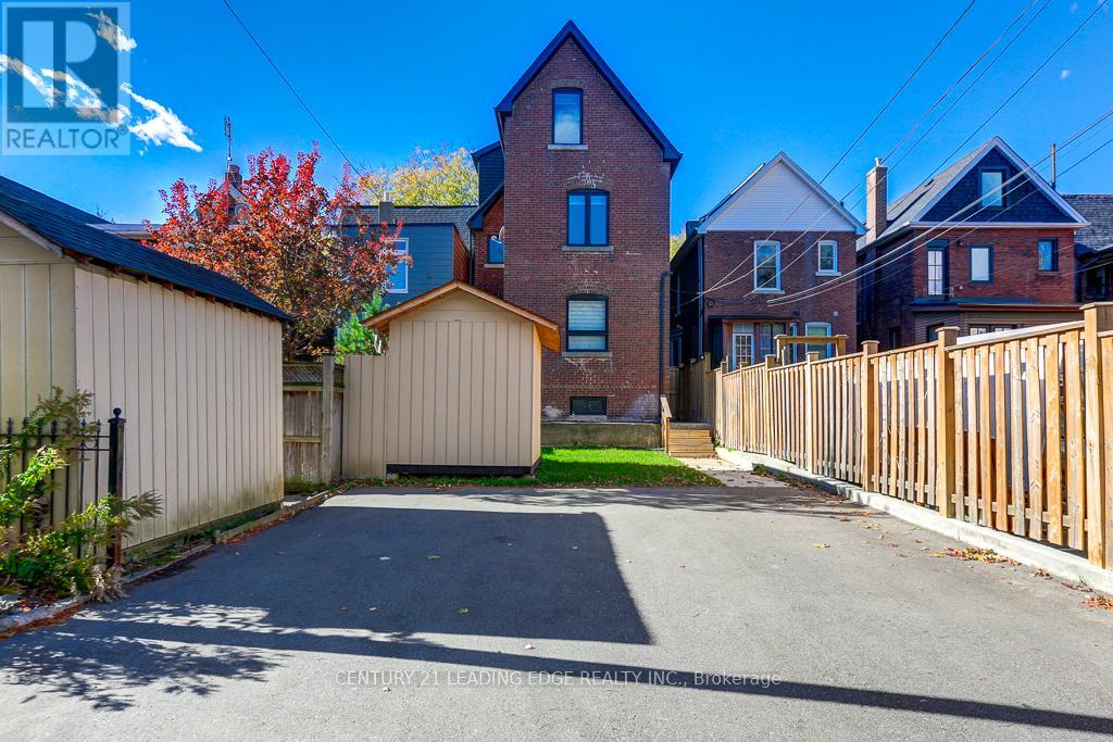 2nd Floor - 269 Leslie Street, Toronto, Ontario  M4M 3C8 - Photo 22 - E12693942