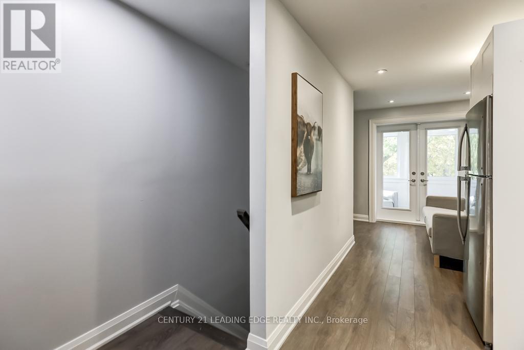 2nd Floor - 269 Leslie Street, Toronto, Ontario  M4M 3C8 - Photo 4 - E12693942
