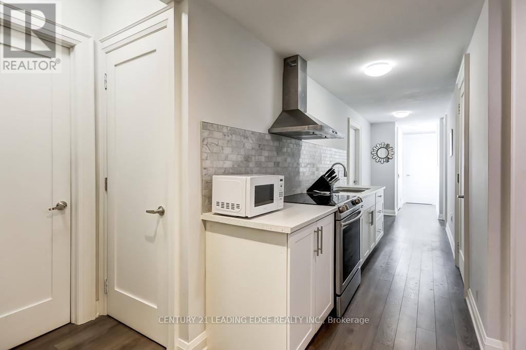 2nd Floor - 269 Leslie Street, Toronto, Ontario  M4M 3C8 - Photo 6 - E12693942