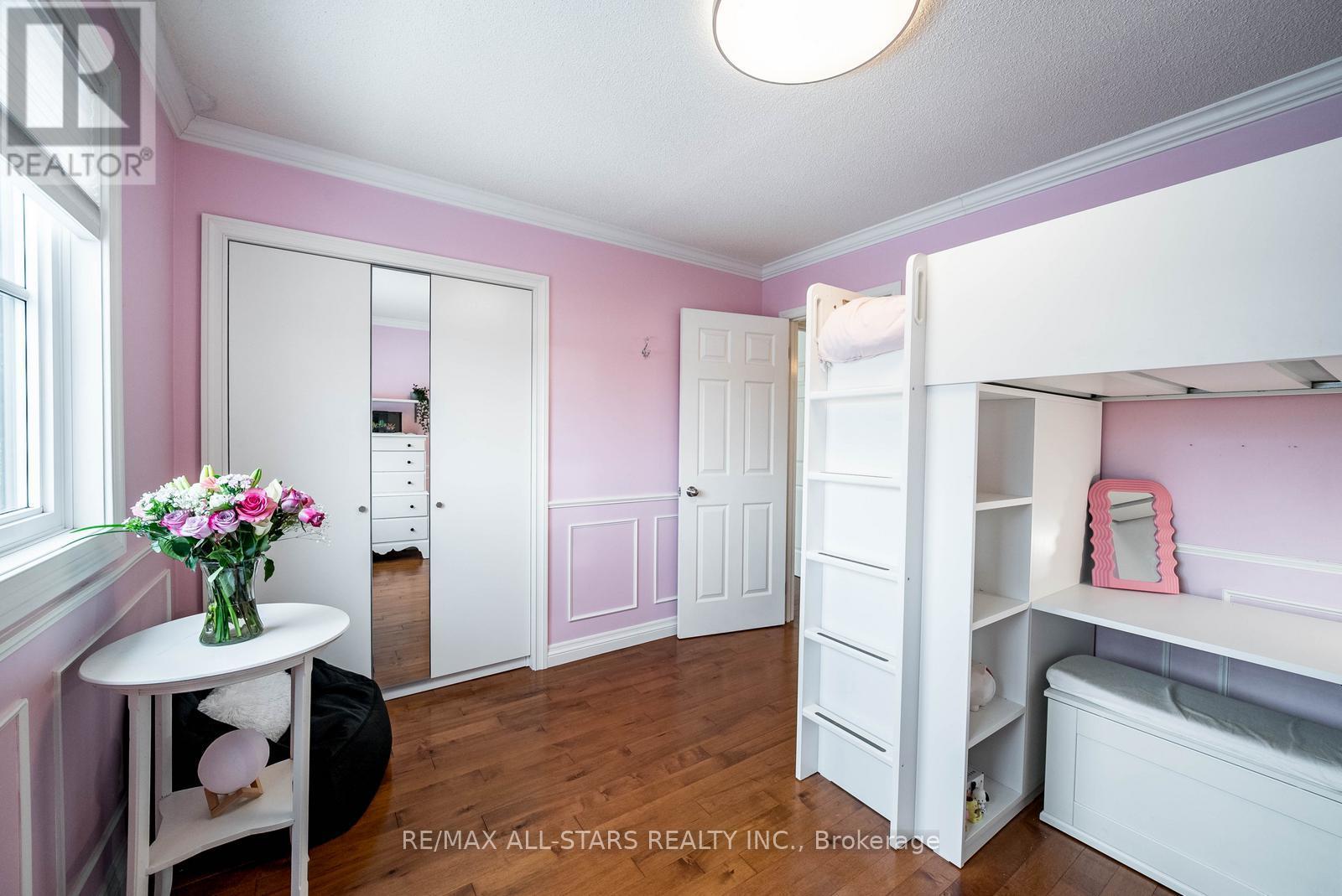 1 Alderwood Street, Whitchurch-Stouffville, Ontario  L4A 5C9 - Photo 25 - N12693926