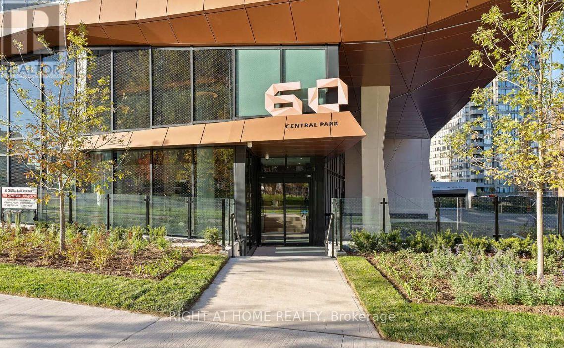 209 - 60 CENTRAL PARK ROAD WAY, Toronto, Ontario