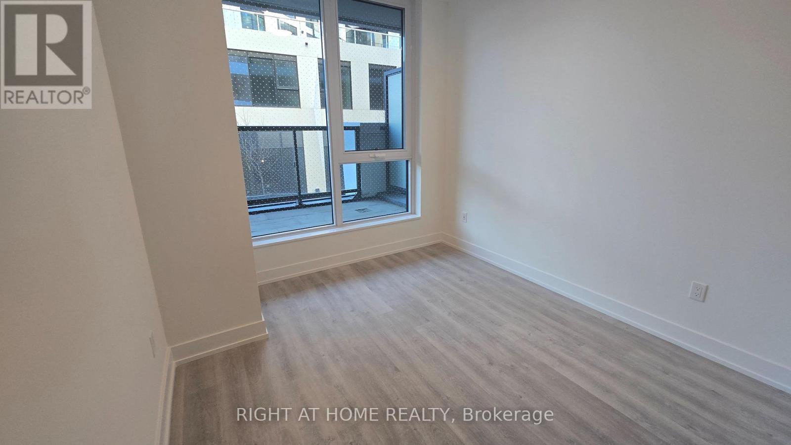 209 - 60 Central Park Road Way, Toronto, Ontario  M9A 0E6 - Photo 33 - W12659670