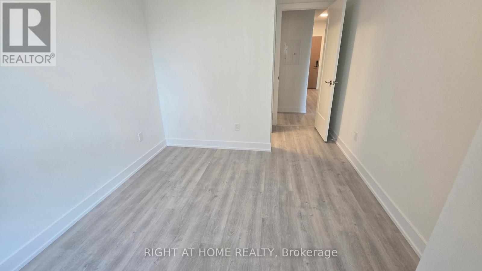 209 - 60 Central Park Road Way, Toronto, Ontario  M9A 0E6 - Photo 35 - W12659670