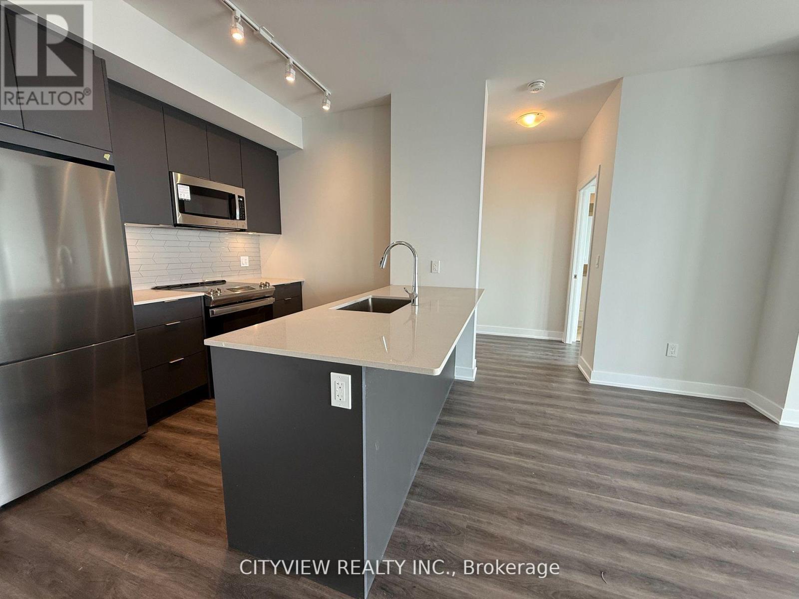 4807 - 430 Square One Drive, Mississauga, Ontario  L5B 0L6 - Photo 4 - W12693928