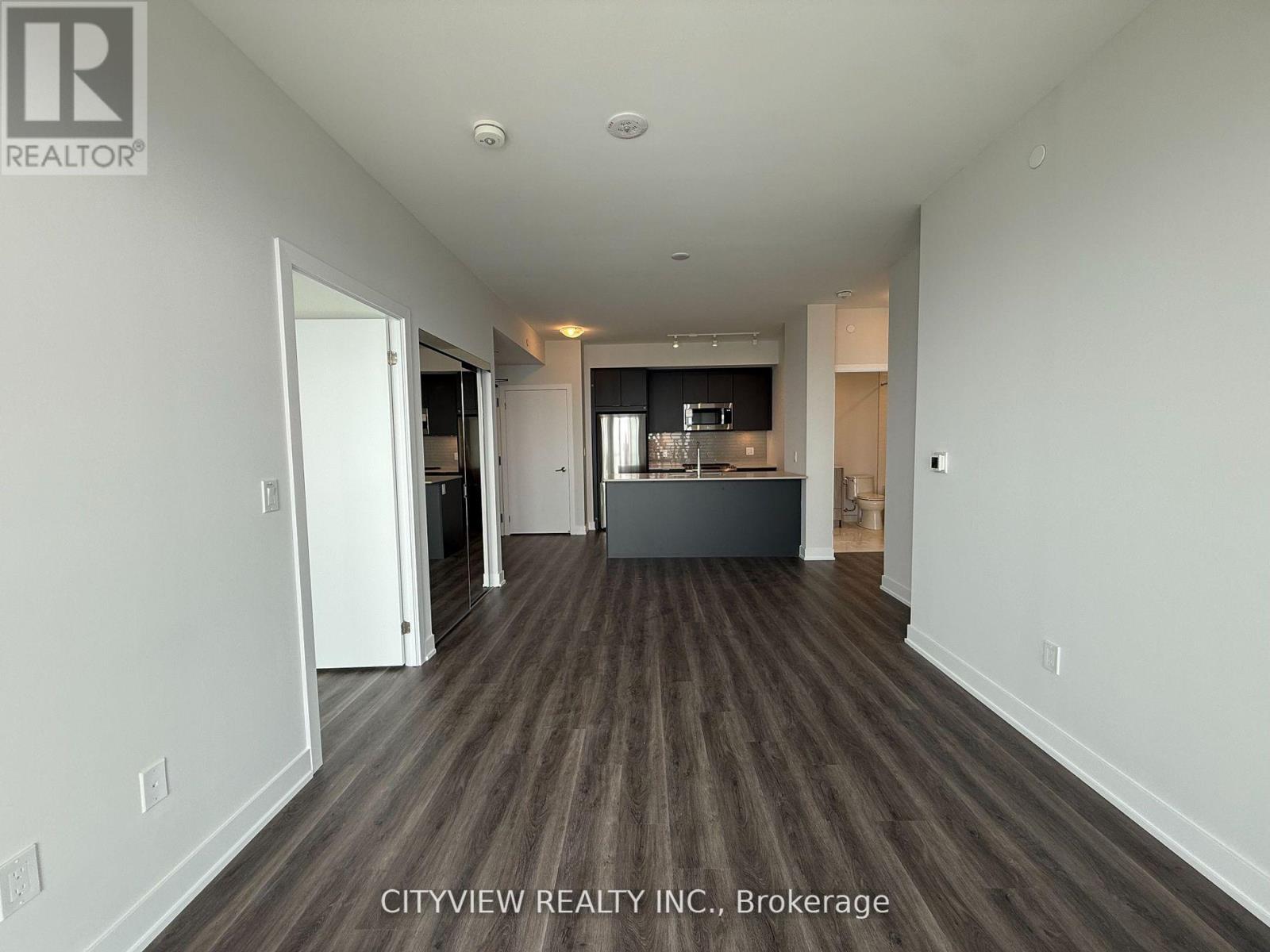 4807 - 430 Square One Drive, Mississauga, Ontario  L5B 0L6 - Photo 6 - W12693928