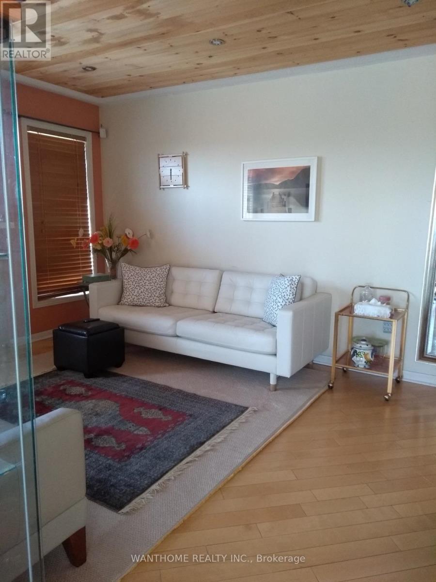 3995 Janice Drive, Mississauga, Ontario  L5M 7Y5 - Photo 5 - W12693930