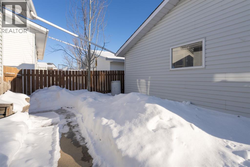 6611 54 Avenue, Camrose, Alberta  T4V 4M1 - Photo 30 - A2278442