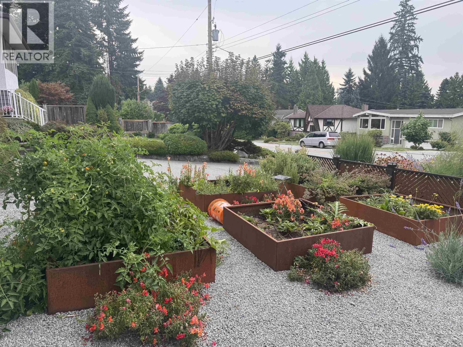 2568 Carnation Street, North Vancouver, British Columbia  V7H 1H5 - Photo 33 - R3079312