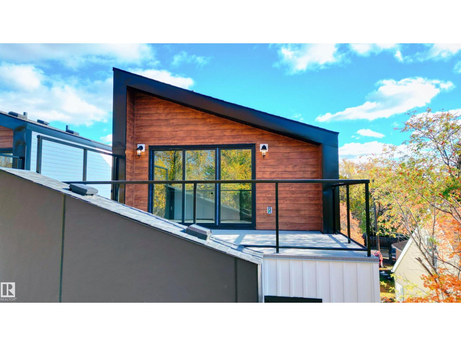 12031 124 St Nw, Edmonton, Alberta  T5L 0M8 - Photo 3 - E4469947