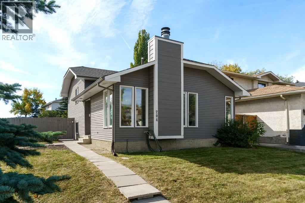 204 Mckerrell Way SE, Calgary, Alberta