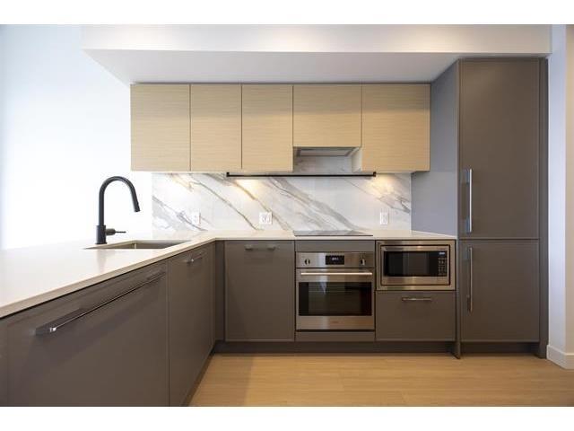 1002 13745 GEORGE JUNCTION, Surrey, British Columbia