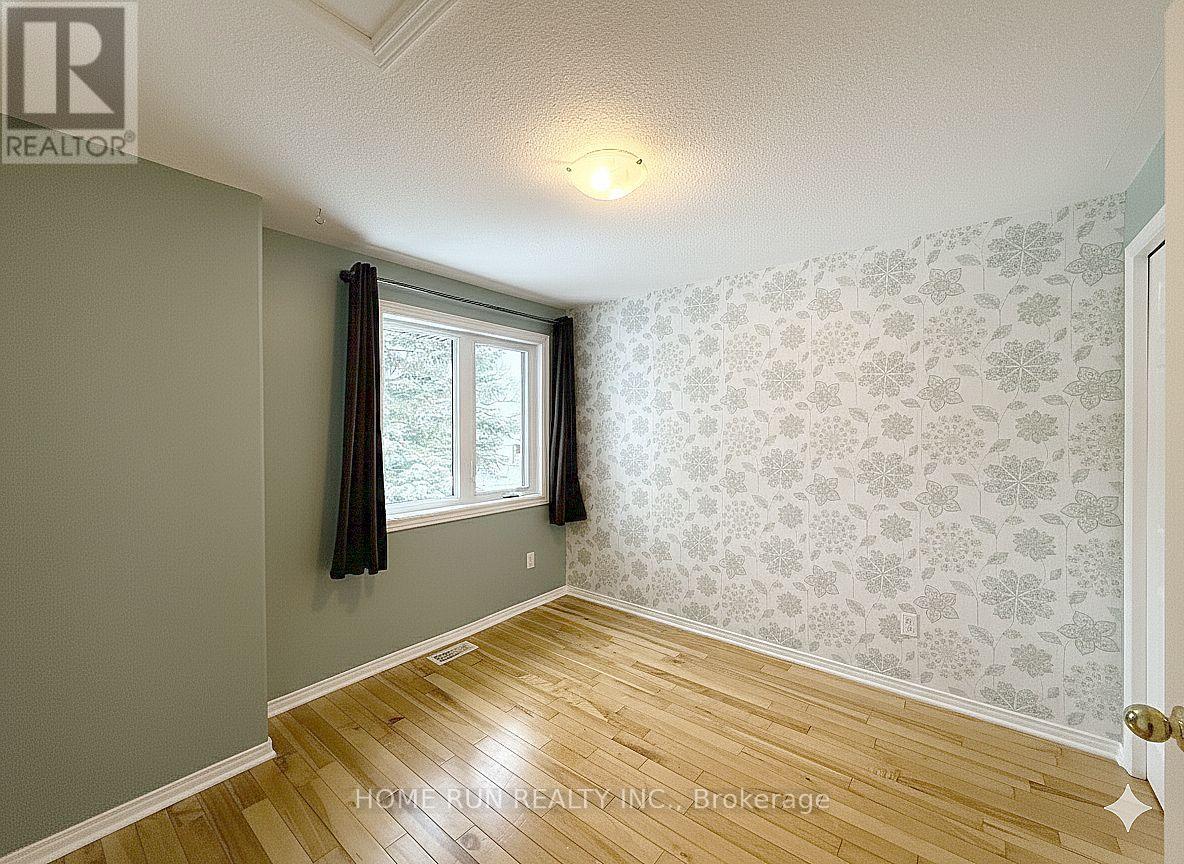 62 Highmont Court, Ottawa, Ontario  K2T 1B2 - Photo 21 - X12693960