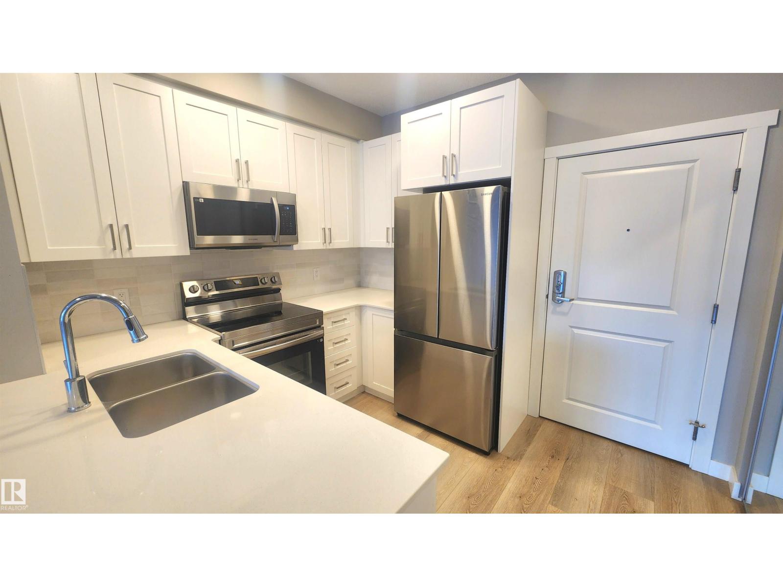 #226 12804 140 Av Nw, Edmonton, Alberta  T6V 1K4 - Photo 2 - E4469948