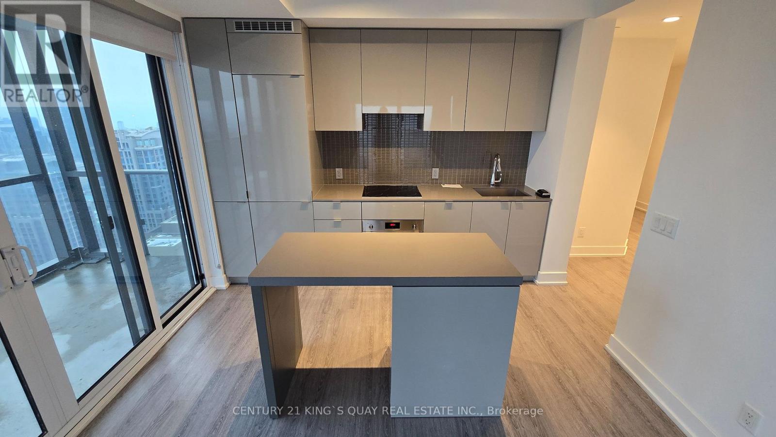 5610 - 7 Grenville Street, Toronto, Ontario  M4Y 0E9 - Photo 10 - C12693954