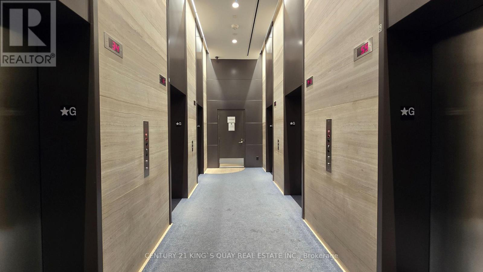 5610 - 7 Grenville Street, Toronto, Ontario  M4Y 0E9 - Photo 3 - C12693954