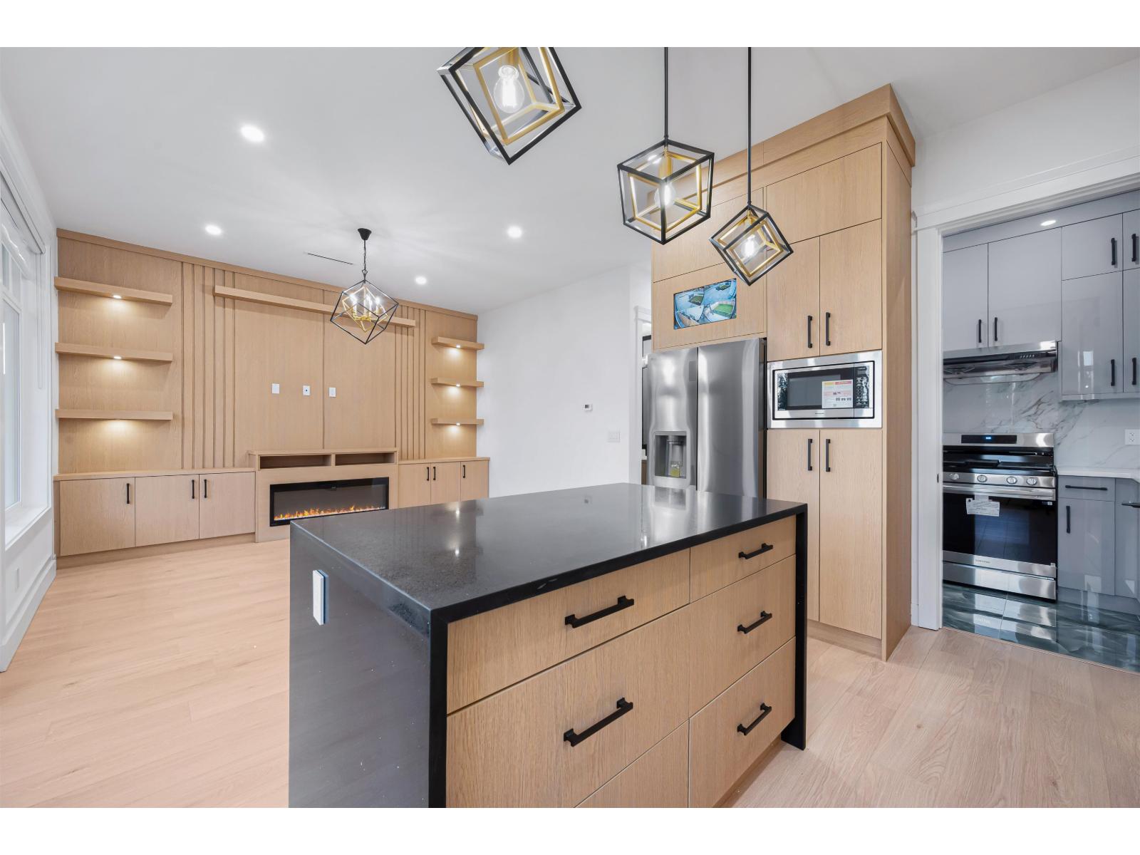 101 18002 63b Avenue, Surrey, British Columbia  V3S 4G1 - Photo 12 - R3074524