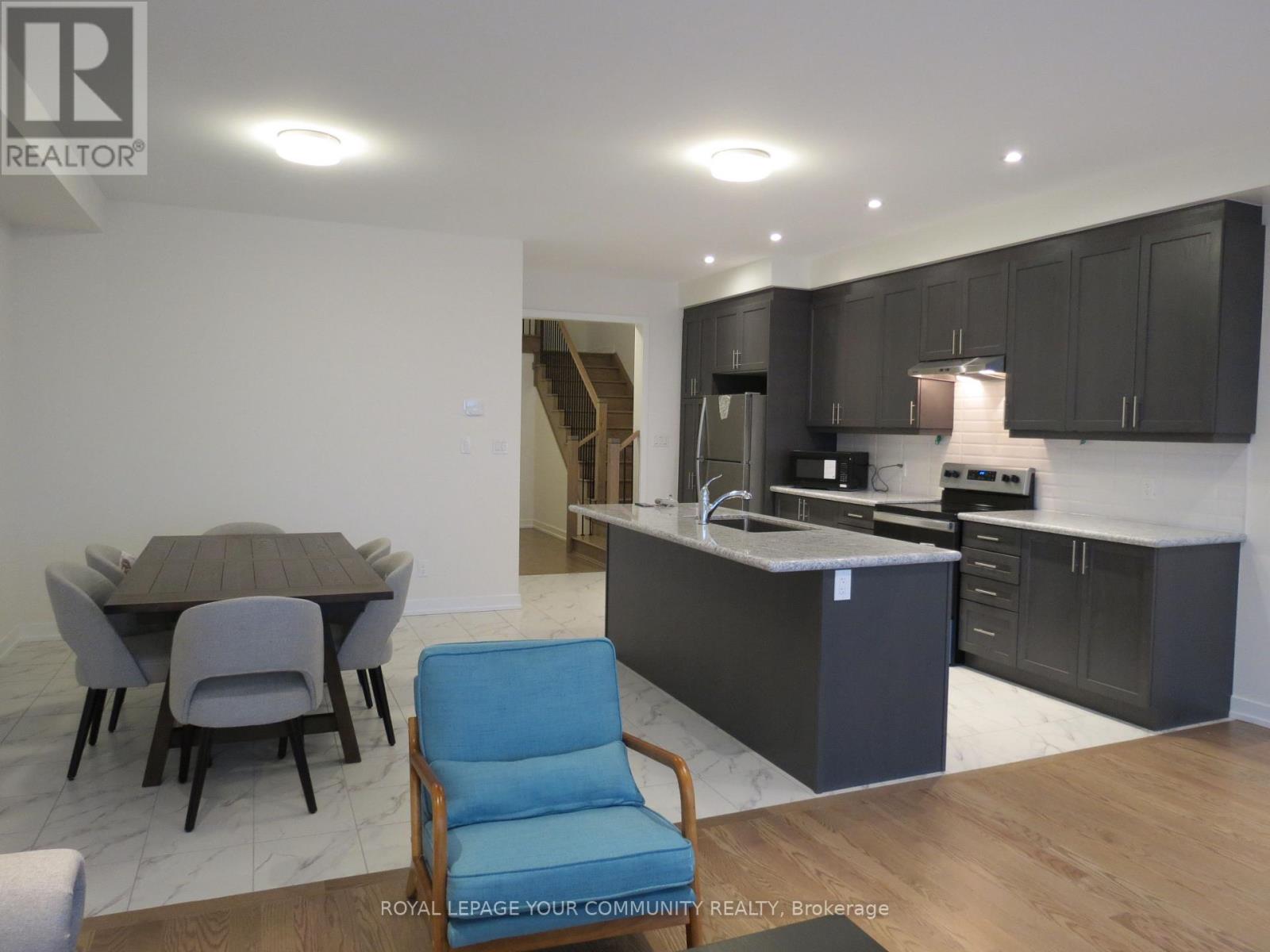 1152 Tanbark Avenue, Oakville, Ontario  L6H 8C4 - Photo 10 - W12693964