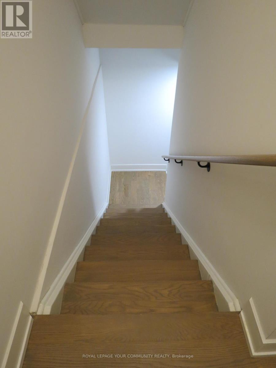 1152 Tanbark Avenue, Oakville, Ontario  L6H 8C4 - Photo 21 - W12693964