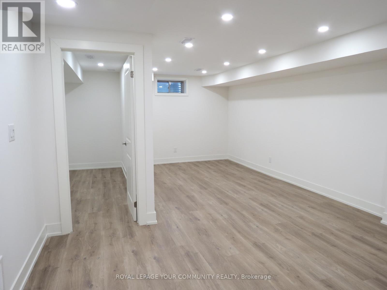 1152 Tanbark Avenue, Oakville, Ontario  L6H 8C4 - Photo 23 - W12693964