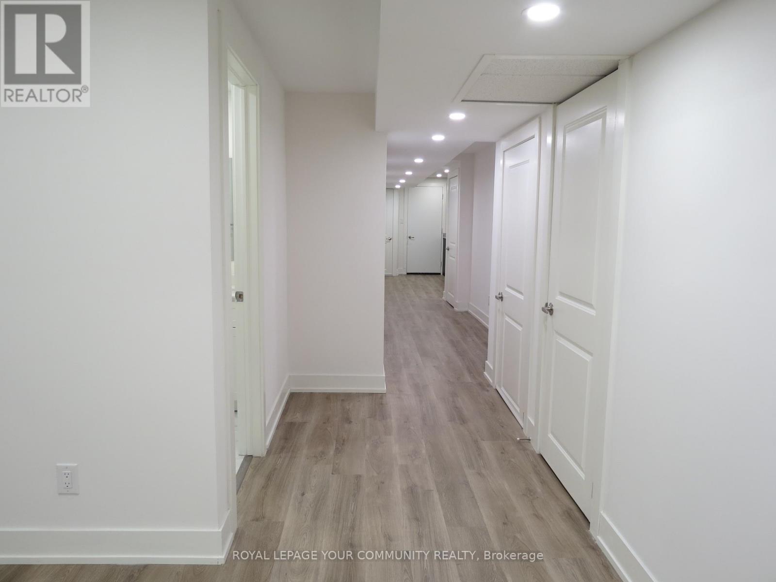 1152 Tanbark Avenue, Oakville, Ontario  L6H 8C4 - Photo 25 - W12693964