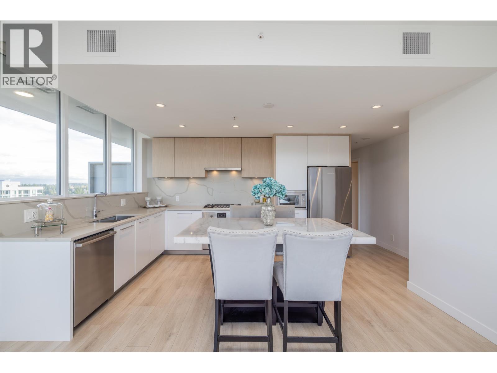 2604 567 Clarke Road, Coquitlam, British Columbia  V3J 0K7 - Photo 10 - R3074090