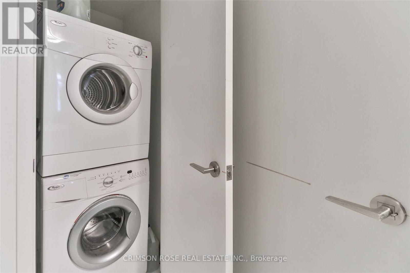 3012 - 75 Queens Wharf Road, Toronto (Waterfront Communities), Ontario  M5V 0J8 - Photo 17 - C12693982