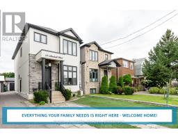 10 MARSHALL BOULEVARD, Toronto, Ontario