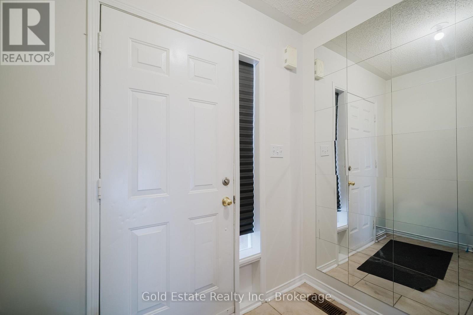 41 Wilmont Court, Brampton, Ontario  L6X 4Z4 - Photo 17 - W12693976