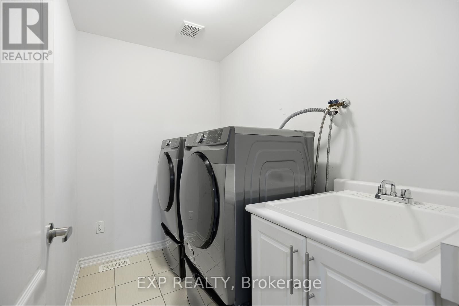 138 Agava Street, Brampton, Ontario  L7A 4R9 - Photo 13 - W12693988