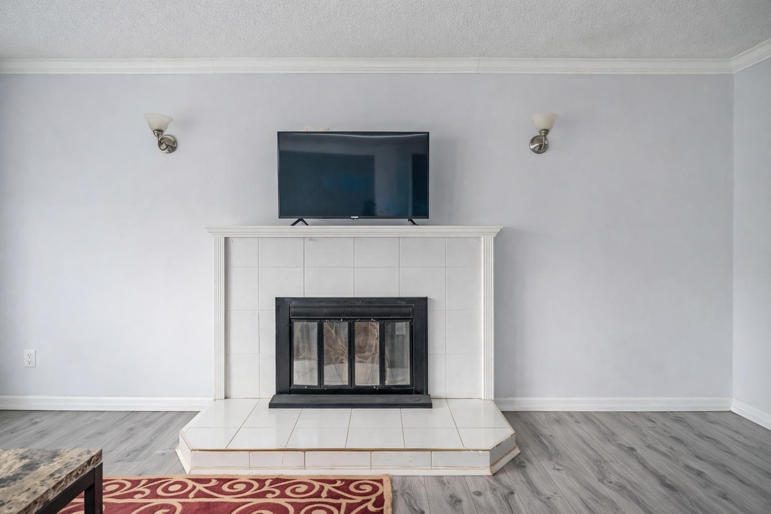 14251 72nd Avenue, Surrey, British Columbia  V3W 2P9 - Photo 4 - R3078432