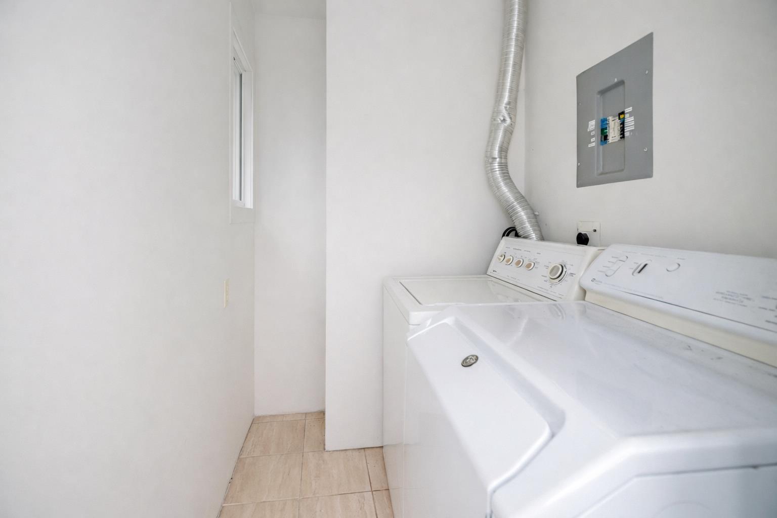 14251 72nd Avenue, Surrey, British Columbia  V3W 2P9 - Photo 24 - R3078432